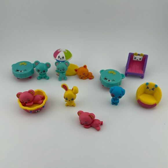 Huge lot of Shopkins Moose - Picture 1 of 1